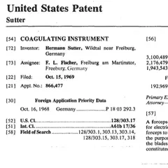 Schwarz-weiße Fotografie zeigt US-Patent für die Entwicklung des EU-Steckers für bipolare Pinzetten