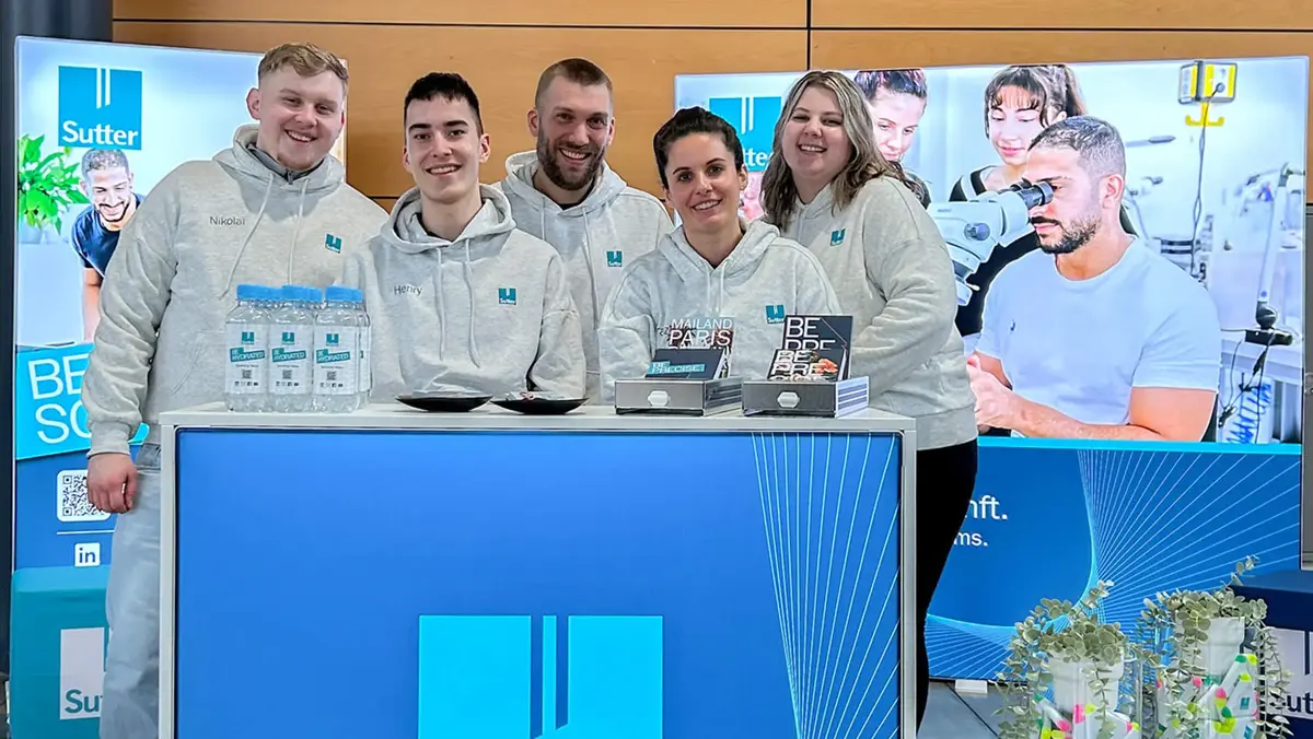 Das Sutter-Team präsentiert sich auf der Jufo Ausbildungsmesse 2024 – Informationen rund um Ausbildung, Karriere und Zukunft bei Sutter Medizintechnik.